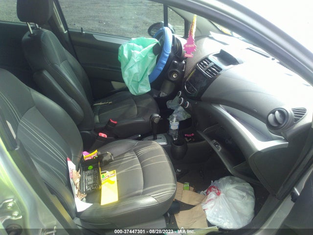 Chevrolet Spark 1lt Auto 2014 KL8CD6S90EC407380 Image 5