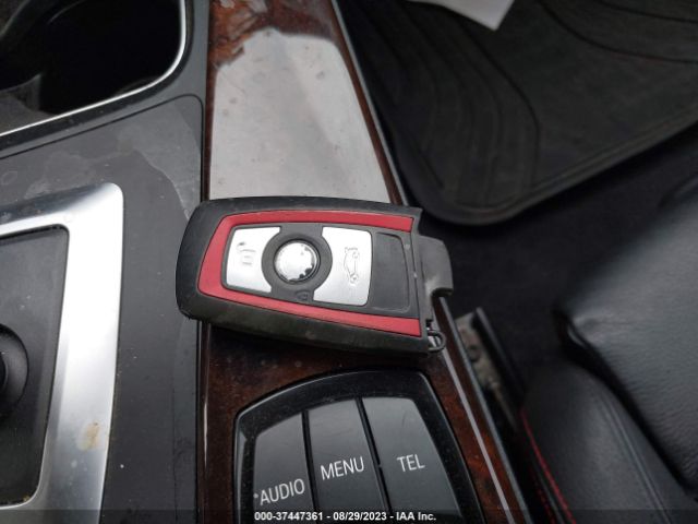 WBA3C1C58FP852532 BMW 3 Series 328i