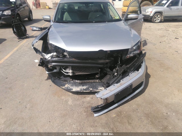 1VWBV7A30FC107971 Volkswagen Passat 2.0l Tdi Se W/sunroof