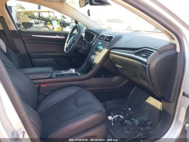 3FA6P0SU8KR145446 Ford Fusion Energi Titanium
