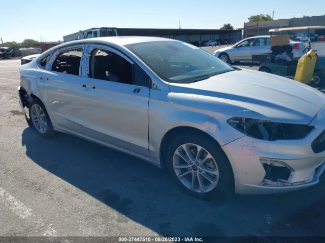 3FA6P0SU8KR145446 Ford Fusion Energi Titanium
