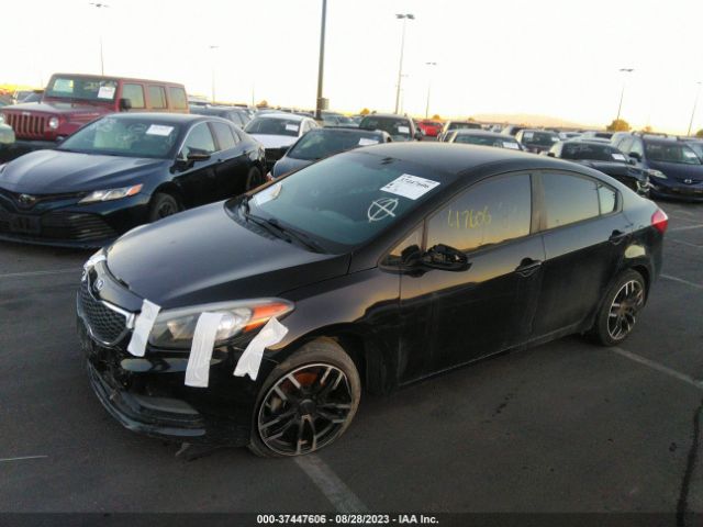 KNAFK4A69G5514115 KIA FORTE LX