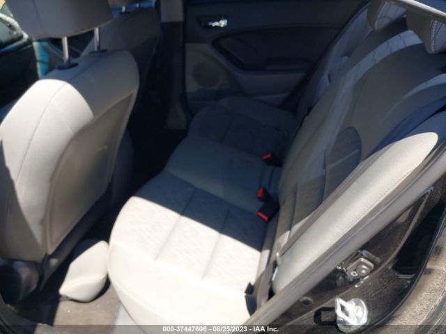 KNAFK4A69G5514115 KIA FORTE LX