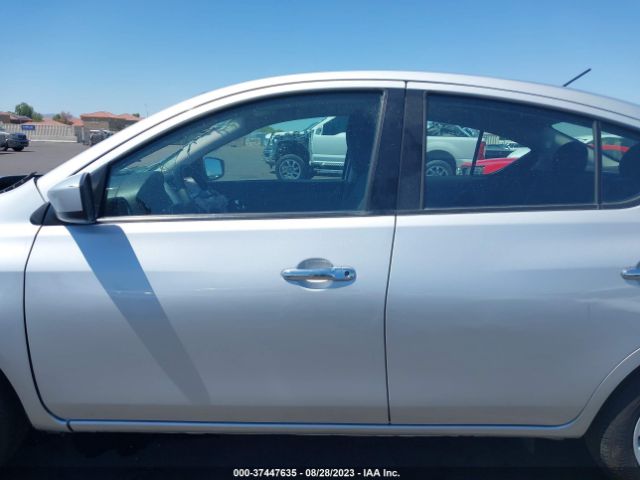 3N1CN7AP4JL841670 Nissan Versa Sedan Sv