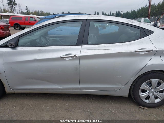 Hyundai ELANTRA SE 2016 5NPDH4AE3GH703634 Image 5