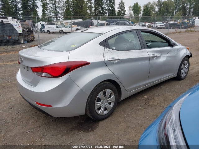 Hyundai ELANTRA SE 2016 5NPDH4AE3GH703634 Image 9