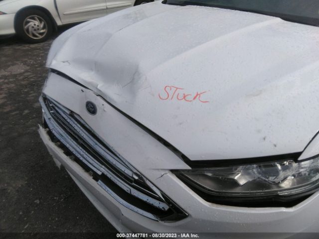 3FA6P0H75HR368957 Ford FUSION SE