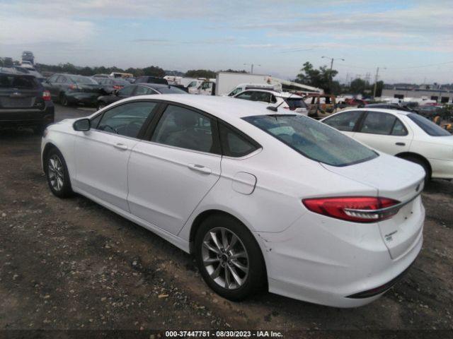3FA6P0H75HR368957 Ford FUSION SE