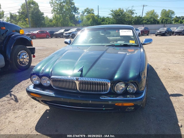 2001 JAGUAR XJ VANDEN PLAS VIN: SAJDA24C81LF21972