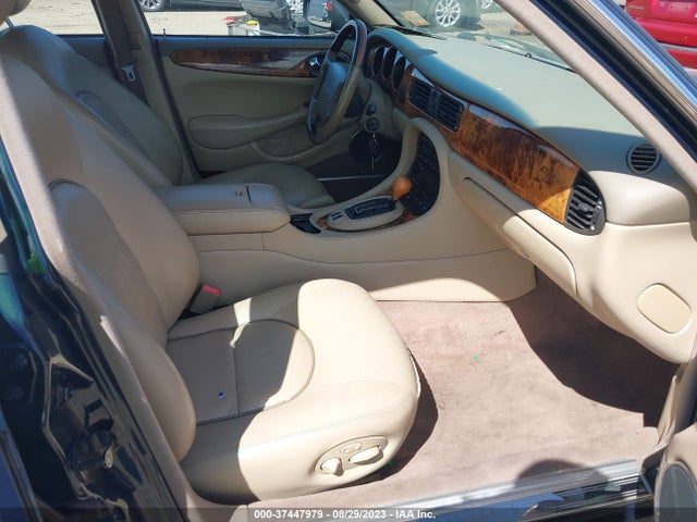2001 JAGUAR XJ VANDEN PLAS VIN: SAJDA24C81LF21972
