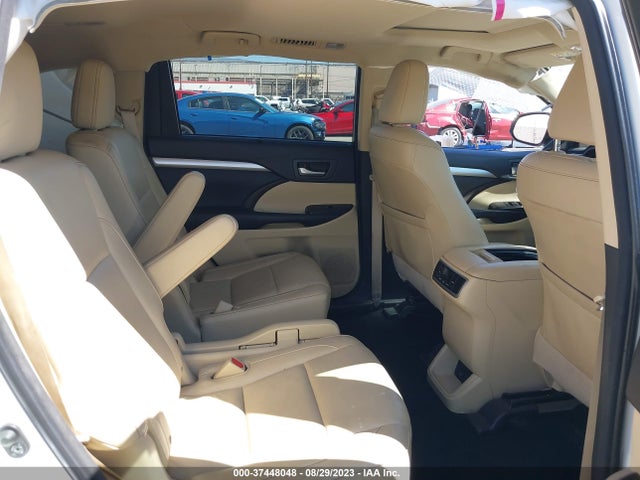 2016 TOYOTA HIGHLANDER XLE VIN: 5TDKKRFH5GS137768