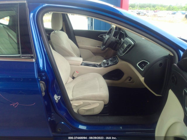 37448094 :رقم المزاد ، 1C3CCCAB6FN668942 vin ، 2015 Chrysler 200 Limited مزاد بيع