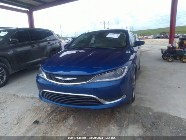 37448094 :رقم المزاد ، 1C3CCCAB6FN668942 vin ، 2015 Chrysler 200 Limited مزاد بيع