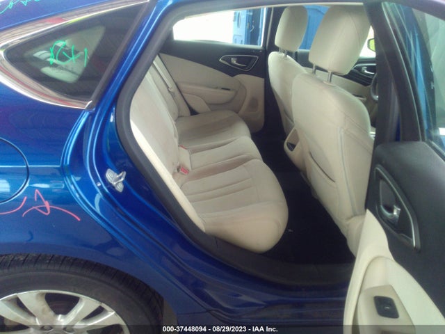 37448094 :رقم المزاد ، 1C3CCCAB6FN668942 vin ، 2015 Chrysler 200 Limited مزاد بيع