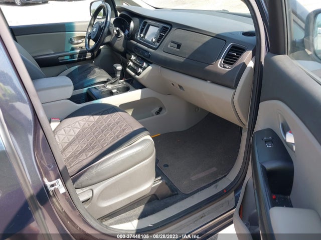 2017 KIA SEDONA LX VIN: KNDMB5C12H6307899