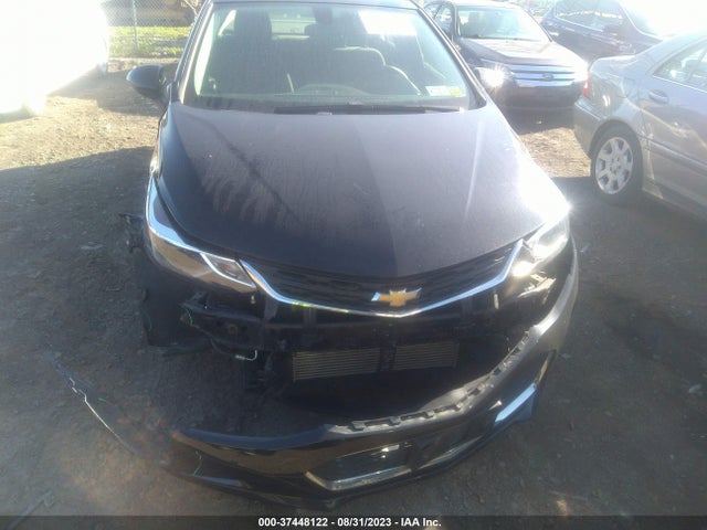 Chevrolet CRUZE LT 2018 1G1BE5SM4J7214711 Image 12