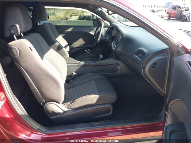 Dodge Challenger Sxt 2018 2C3CDZAG2JH215592 Image 5