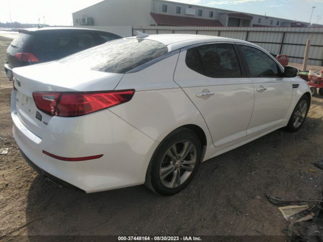5XXGM4A76FG361116 KIA Optima Lx