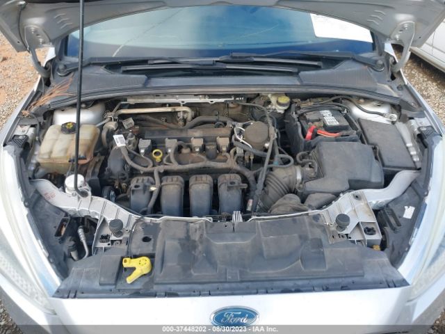 1FADP3K24FL300988 Ford FOCUS SE
