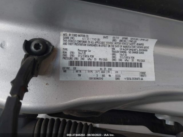 1FADP3K24FL300988 Ford FOCUS SE