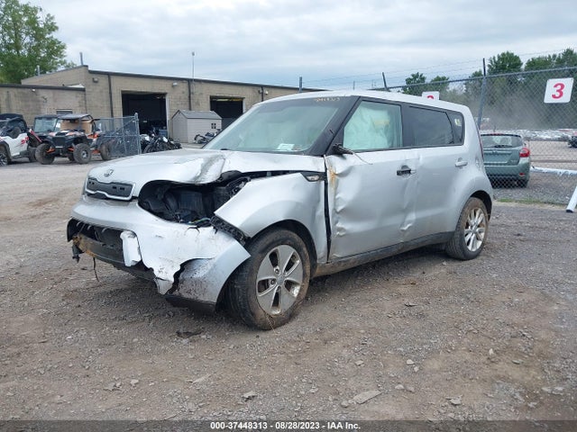 KIA Soul Base 2014 KNDJN2A23E7703303 Image 2