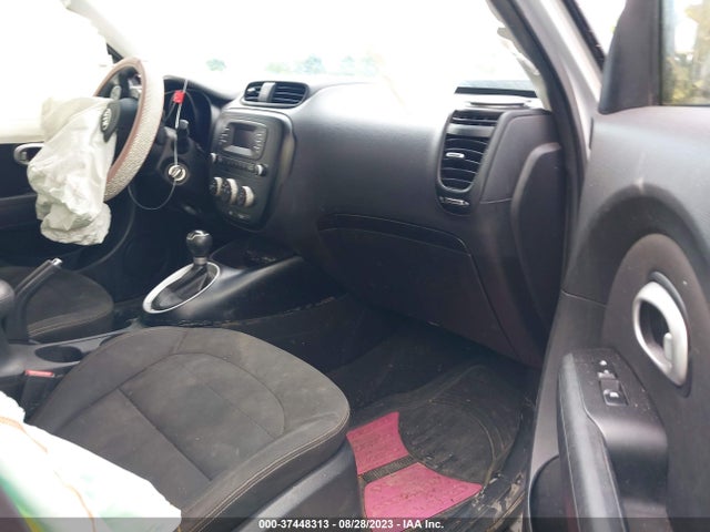 KIA Soul Base 2014 KNDJN2A23E7703303 Image 6