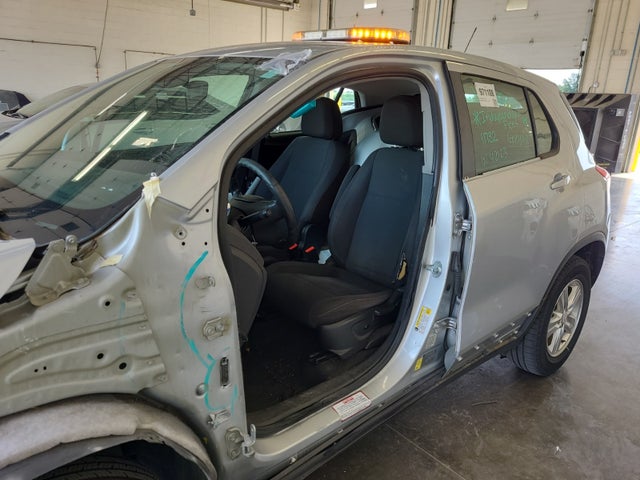 Chevrolet TRAX LS 2017 3GNCJNSB8HL272565 Image 46