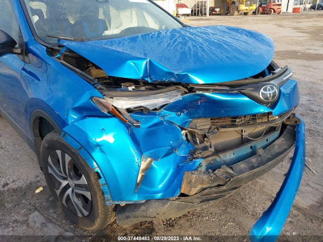 2018 TOYOTA RAV4 LE VIN: JTMZFREV6JJ202528