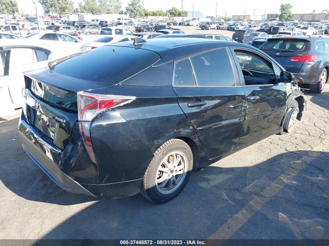 Toyota Prius Two 2016 JTDKBRFU3G3008457 Image 4