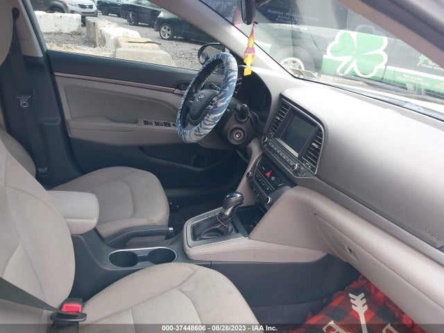 2018 HYUNDAI ELANTRA SEL VIN: 5NPD84LF3JH222330