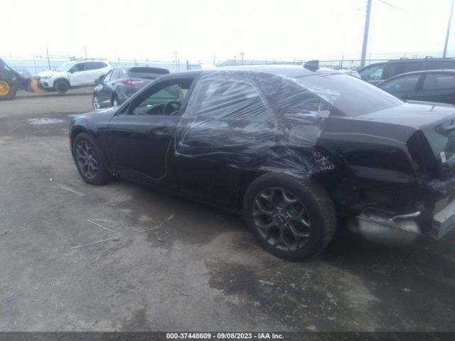 2C3CCAGG2FH922775 Chrysler 300 300s