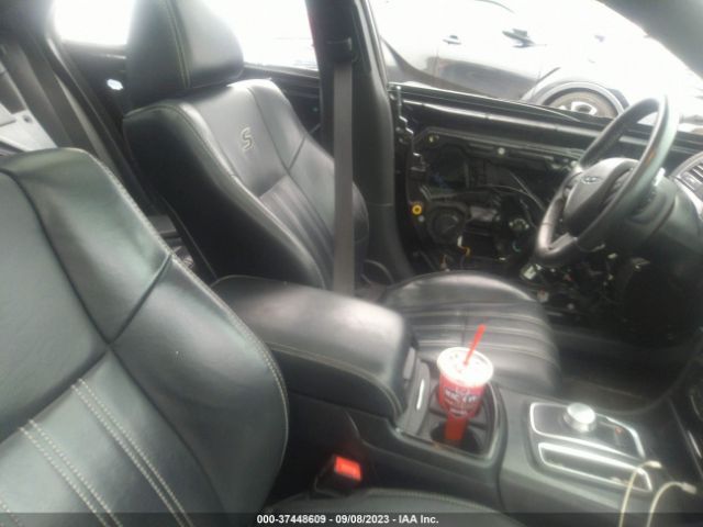 2C3CCAGG2FH922775 Chrysler 300 300s