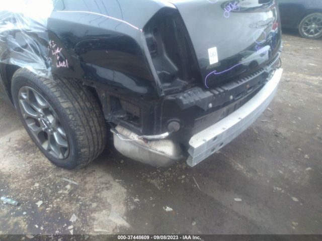 2C3CCAGG2FH922775 Chrysler 300 300s