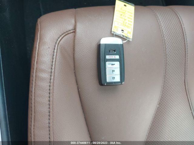 19UDE2F7XKA002257 Acura Ilx Pkg