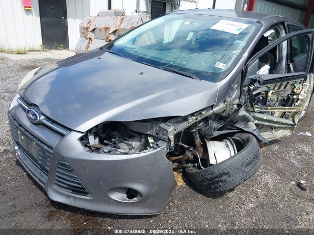 2014 FORD FOCUS SE VIN: 1FADP3F22EL164935