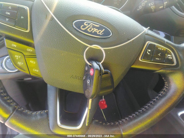 Ford ESCAPE SE 2017 1FMCU9G90HUB79960 Image 11