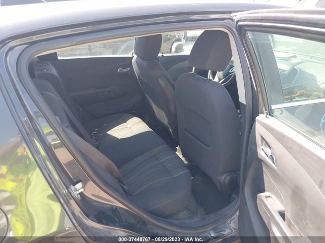 Chevrolet Sonic Lt Auto 2015 1G1JC6SG9F4209384 Image 8
