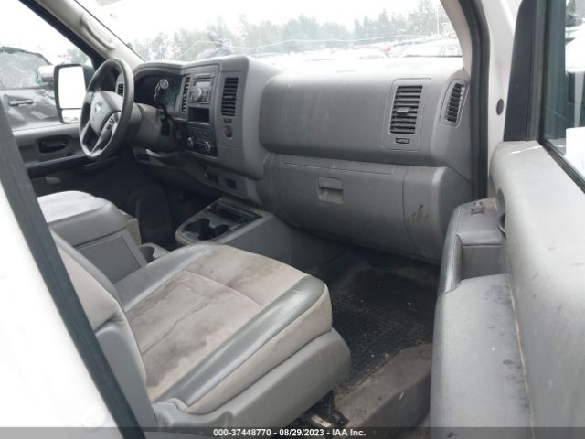 1N6BF0KY2GN811481 Nissan Nv Sv