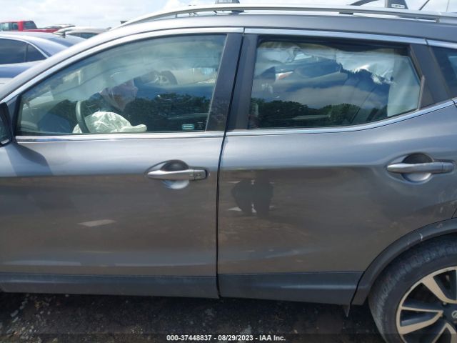 JN1BJ1CR7KW326354 Nissan Rogue Sport Sl