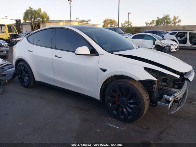 7SAYGDEF7NF394580 Tesla Model Y Performance