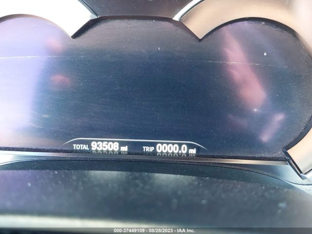 WBAJA9C57JB033481 BMW 5 Series 530e Iperformance