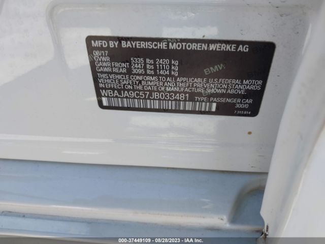 WBAJA9C57JB033481 BMW 5 Series 530e Iperformance