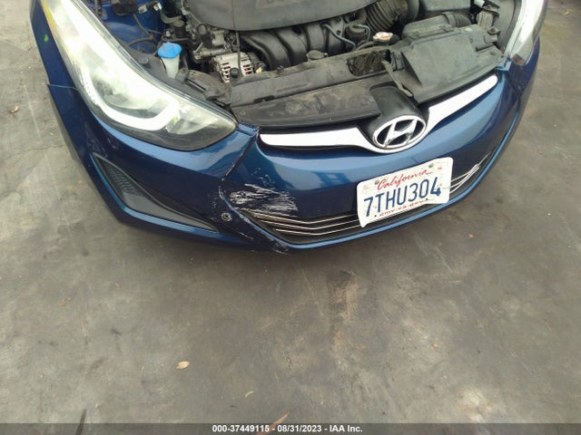 Hyundai ELANTRA SE 2015 5NPDH4AE0FH563220 Image 4