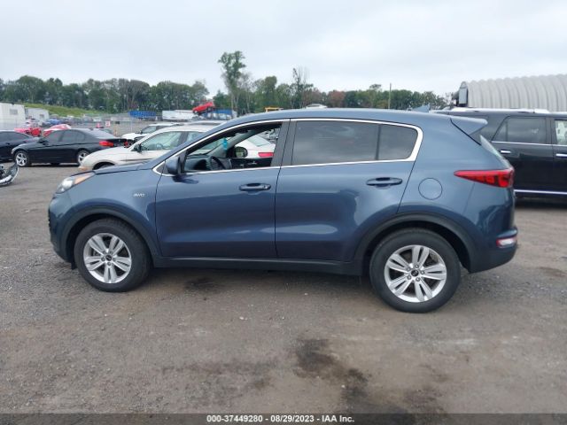 KNDPMCAC2J7449623 KIA Sportage Lx