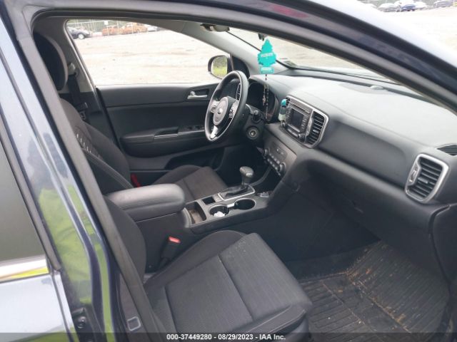 KNDPMCAC2J7449623 KIA Sportage Lx