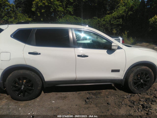 2017 NISSAN ROGUE SV VIN: 5N1AT2MV9HC769194