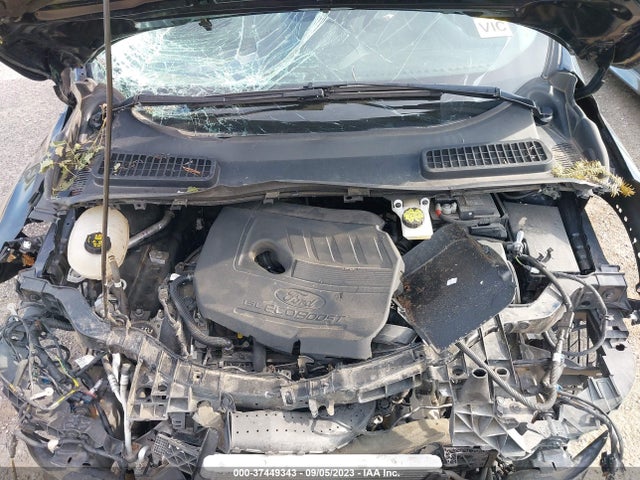 2018 FORD ESCAPE SE VIN: 1FMCU9GD1JUC92455