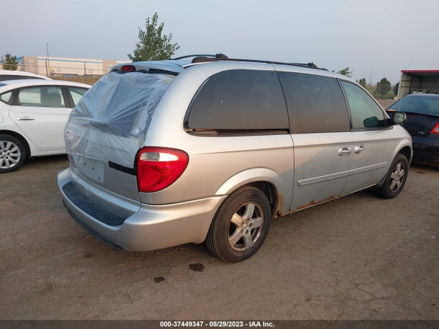 2005 DODGE GRAND CARAVAN SXT VIN: 2D4GP44L65R364848