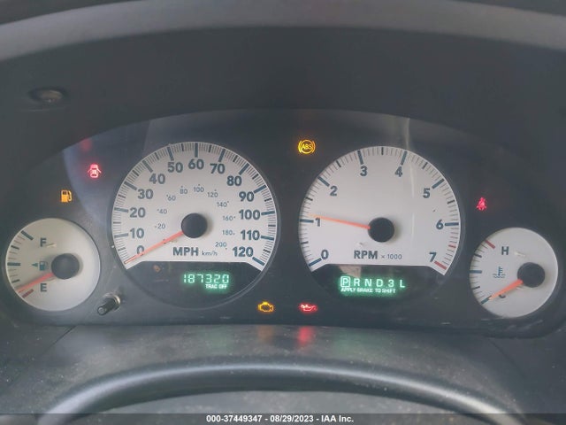 2005 DODGE GRAND CARAVAN SXT VIN: 2D4GP44L65R364848