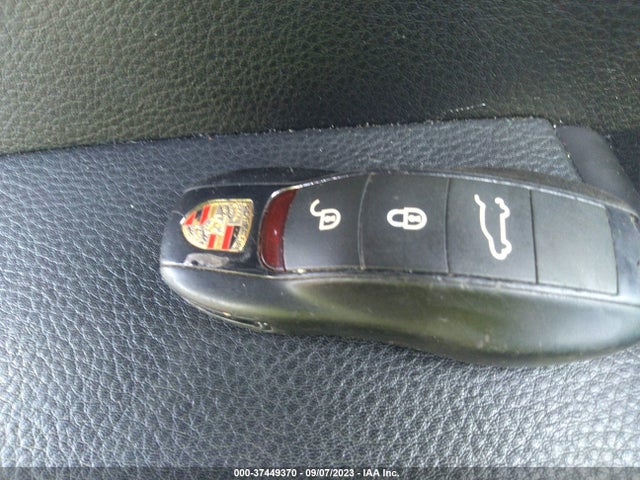 2018 PORSCHE MACAN WP1AA2A57JLB03017 Photo 10